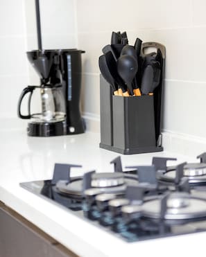 Kaffee und/oder Kaffeemaschine
