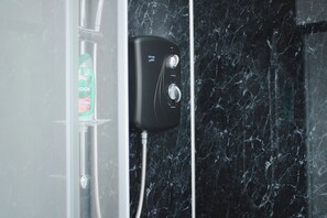 Hand-held showerhead