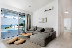 Thrilling Rhodes Villa | Villa Artemis | 4 Bedrooms | Breathtaking Sea Views | Private Pool | Lovely Furnished Terrace | Shaded Outdoor Dining Area | Prime Location | Lindos