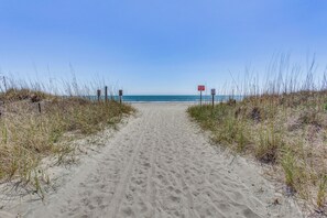 Grand Strand III Community | Walk to Beach