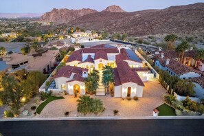 Make this your new home away from home!
