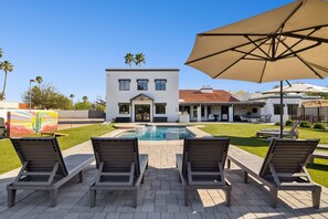 Pool days, cold drinks, good vibes only.