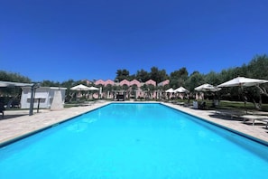 Piscine partagée
