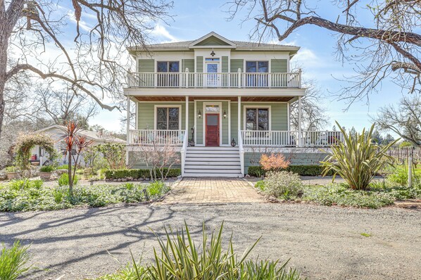 Napa Vacation Rental | 3BR | 3BA | Stairs Required | 3,000 Sq Ft
