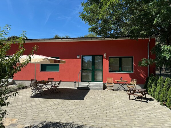 Eingang über die Terrasse