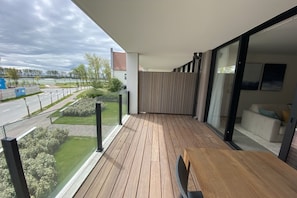 Terrasse / Balkon