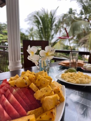 Seasonal Offer: Up to 20% Off – Your Tranquil Beachfront Escape Awaits