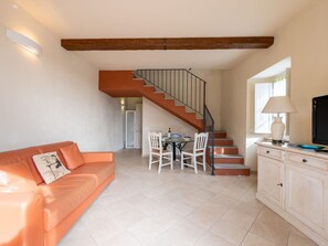 Meubles, Bois, Design Intérieur, Sol, Cuisine, Cabinetry, Sol, Pièce, Principaux Appliance, Placard