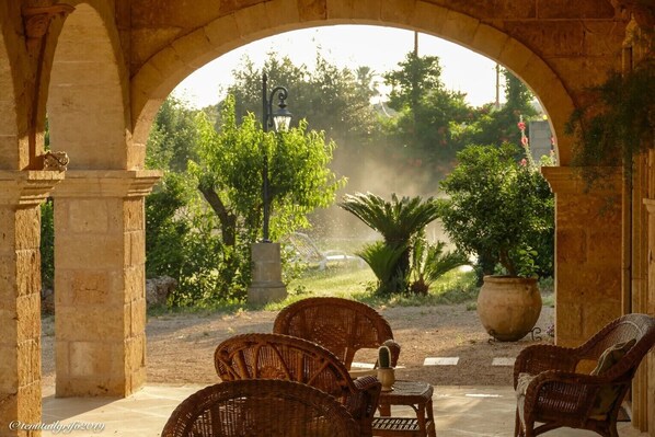 Terrace/patio