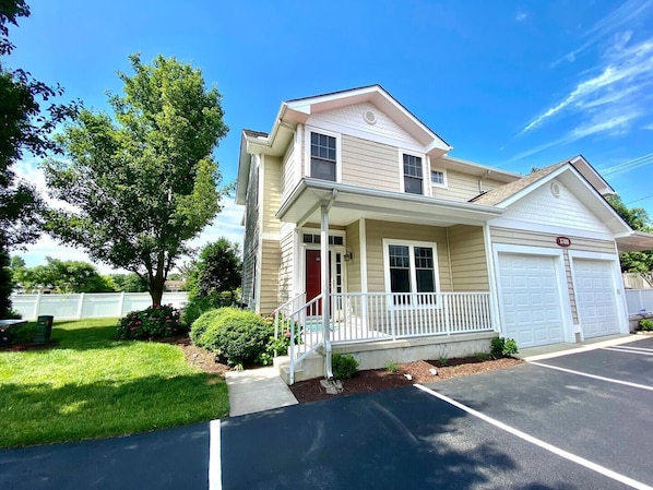 PropertyImg1