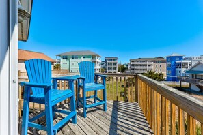Deck off Primary