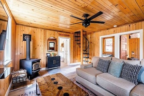 Spacious Living Room.