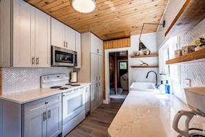 Newly remodeled kitchen.