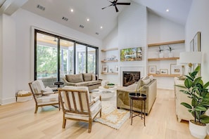 Main Floor Living Area