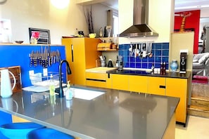 Eigene Küche