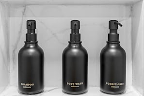 Bathroom amenities