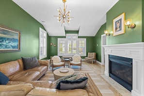 Living Room (1)