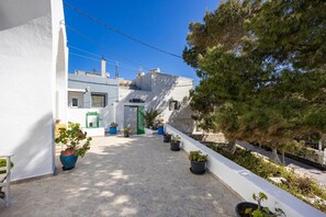 Entrance to Amoni House and beautiful terrace