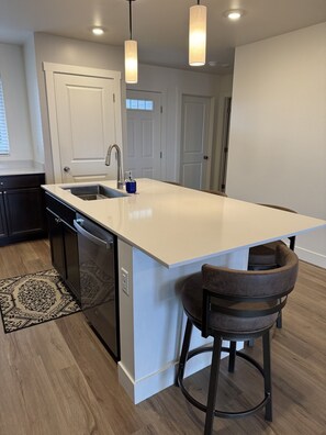 Quartz countertops