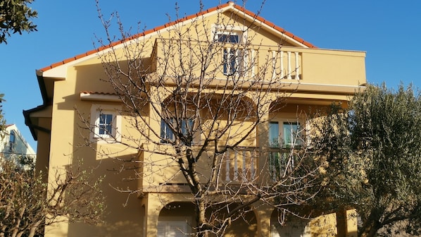 Extérieur