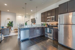 Beautiful finish with stainless steel appliances