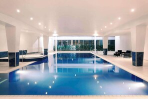 Holiday Home Swimming Pool