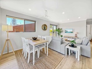 Dining table for 4 people