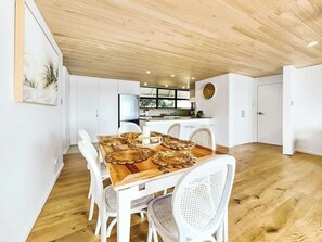 Indoor Dining for 6