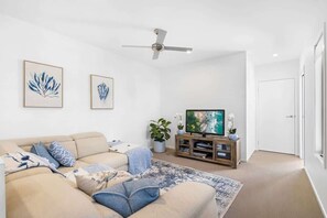 Unwind on plush, comfortable sofas in the second living space and enjoy movie nights or quiet mornings separate from the others.

