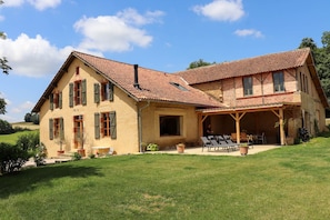Extérieur