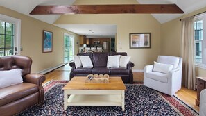 Family Room w/ vaulted ceiling