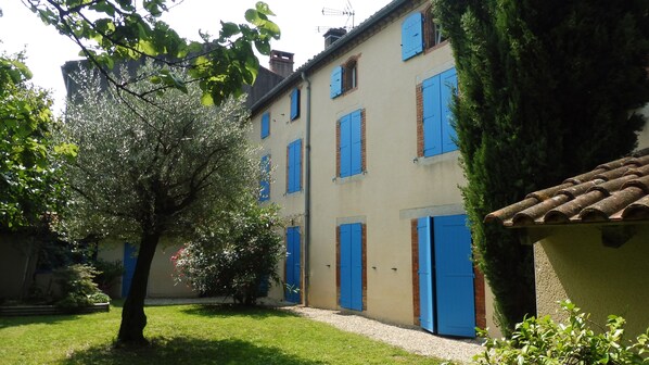 Exterior