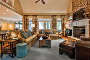 Living Room with access to screened porch