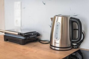 Kaffee und/oder Kaffeemaschine