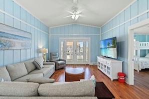 Perfect room for friends and family to gather around for movie night.