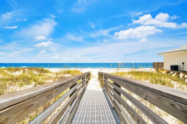 Welcome to Bluegrass Beach!
