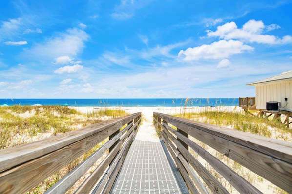 Welcome to Bluegrass Beach!