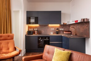 Open plan modern kitchen, fully equipped with all you need