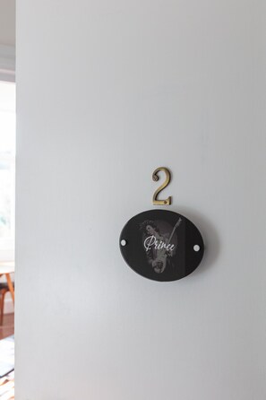 Welcome to our Prince Apartment at Chelsea House