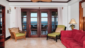 Pompano 606- Oceanfront Condo