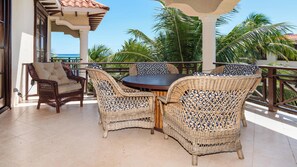 Sunfish 206 with private balcony and partial ocean views