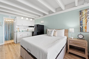 Queen Bed