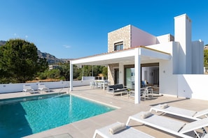 Superb Rhodes Villa | Villa Nyx & Helios | 3 Bedrooms | Private Pool | Lovely Furnished Terrace | Shaded Outdoor Dining Area | Prime Location | Pefkos | Lindos