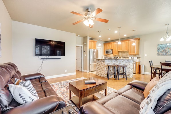 Comal Vacation Rental | 1BR | 1BA | Stairs Required | 765 Sq Ft