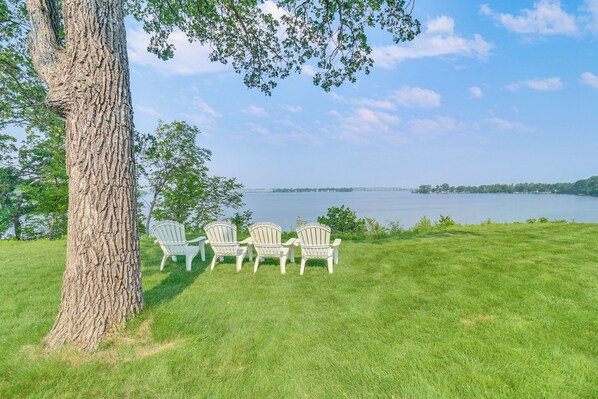 Ashby Vacation Rental | 1BR | 1BA | 1,200 Sq Ft | Step-Free Access