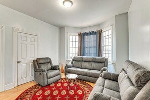 Living Room | Central A/C & Heating