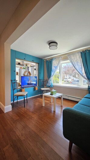 Living RM2