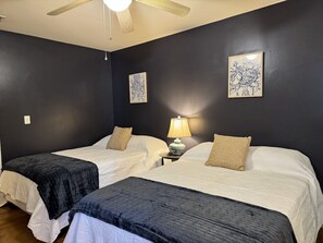 Bedroom # 1 : (2 double beds ) ceiling, fan, central AC, TV