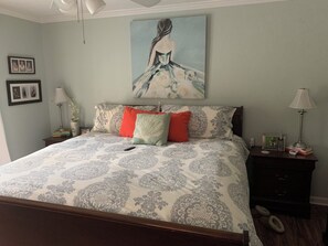 King bed - bedroom 1