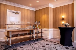 Bar (in der Unterkunft)